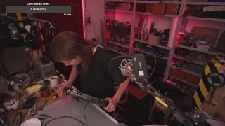 Взрыв аккумулятора гарнитуры на стриме