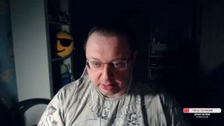 Жене Куни, а ты своей? Cum here - иди сюда