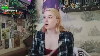 Коты дерутся