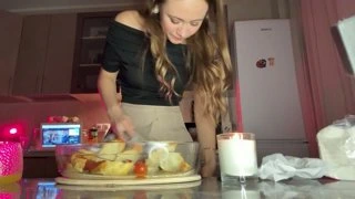 ну вот и минус любимая юбка