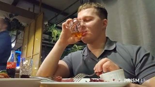 селюк в ресторане