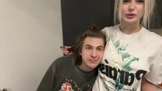 Куда лезит маленький