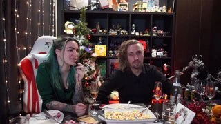 НАЧАЛ ПОКАЗЫВАТЬ ЧЛЕН