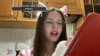 Лизе нечего делать(