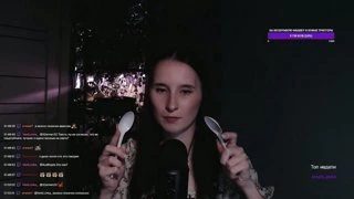 поцелуйчики бесценные! не на помойке себя нашла!
